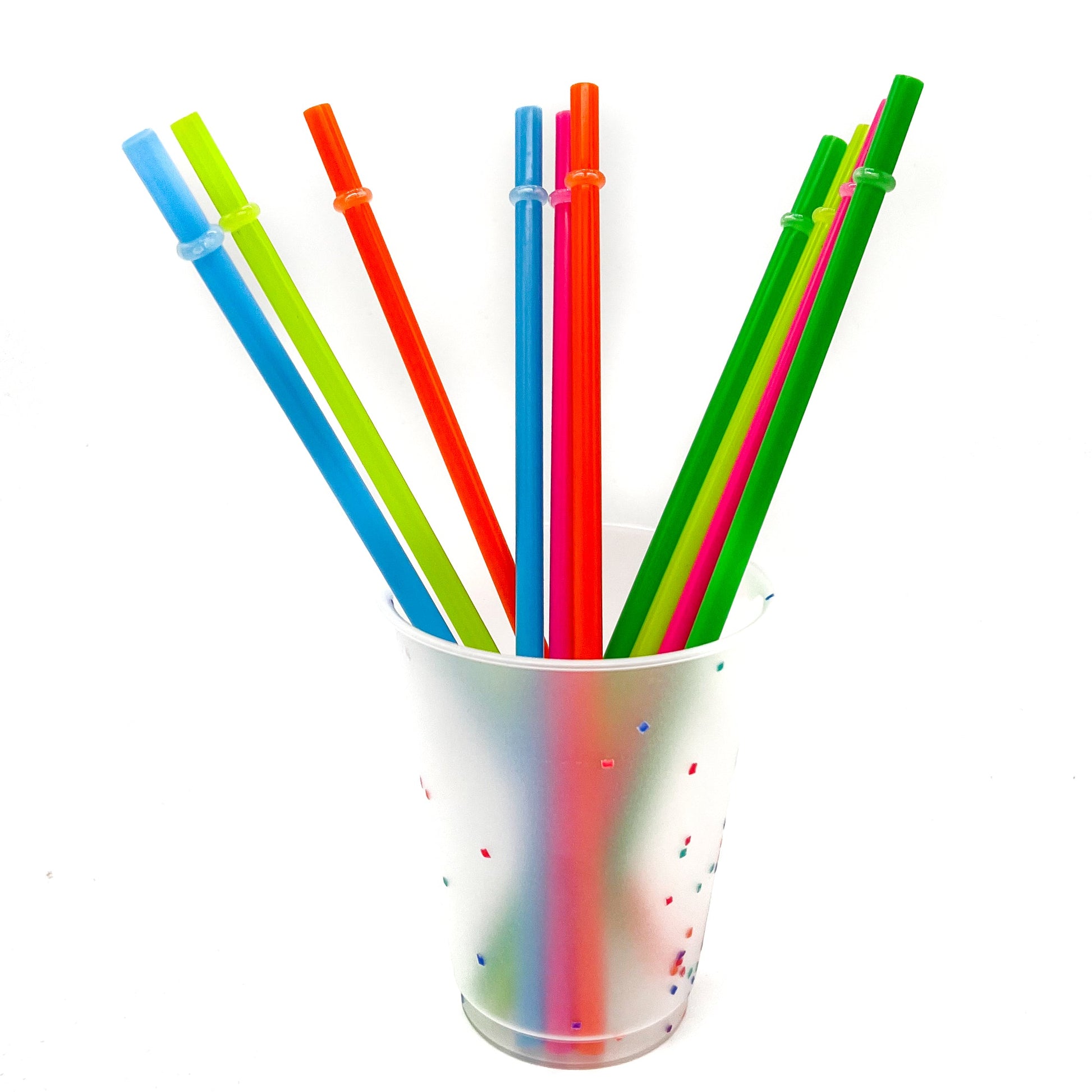 https://www.aztecsky.com/cdn/shop/products/Astor-drinkware-studded-tumblers-stud-cups-reusable-straws-13.jpg?v=1672018293&width=1946